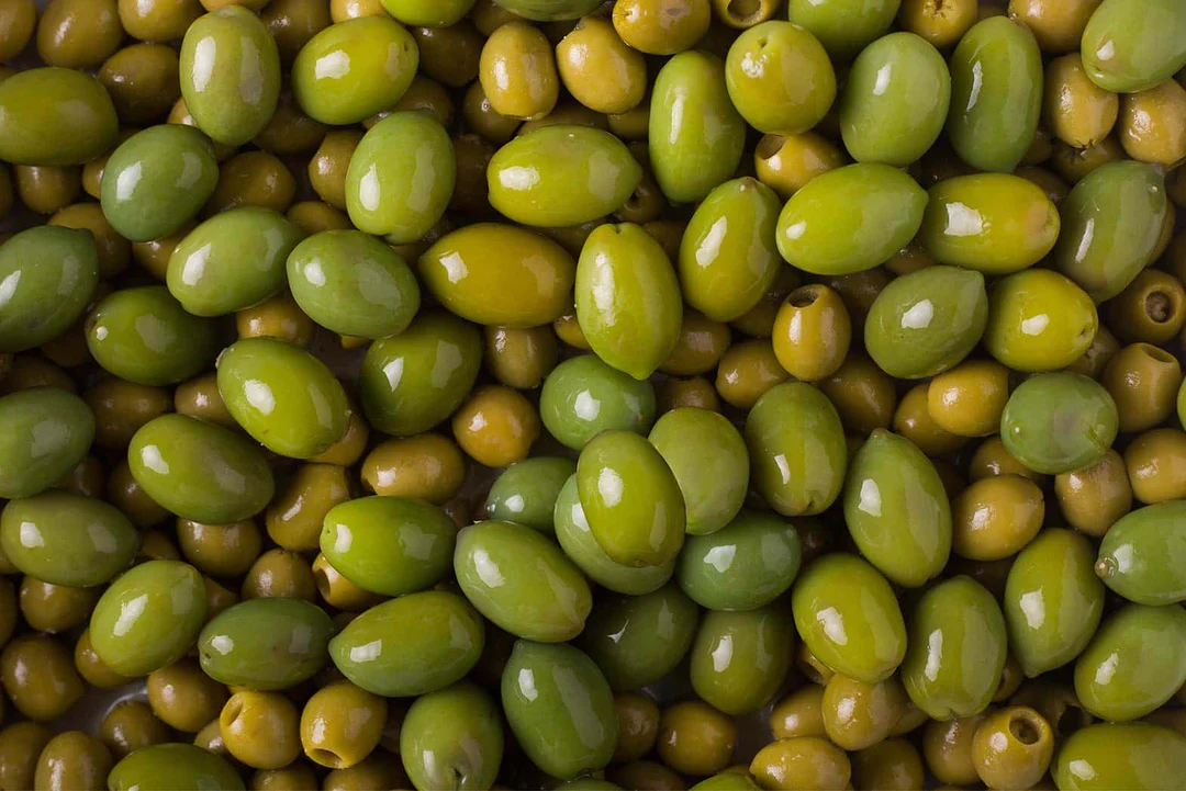 Pitted Olives
